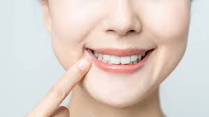 تفاوت بین پلاک و تارتار دندان چیست؟
